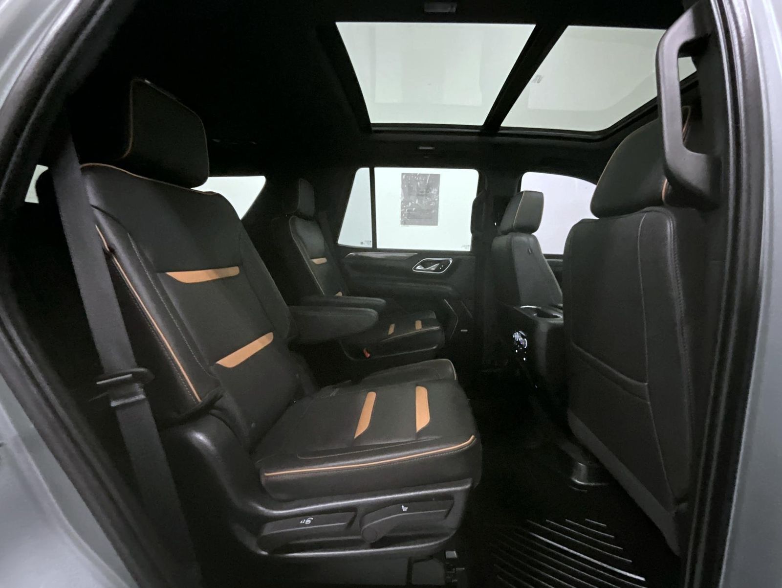 2023 Gmc Yukon AT4 photo 18