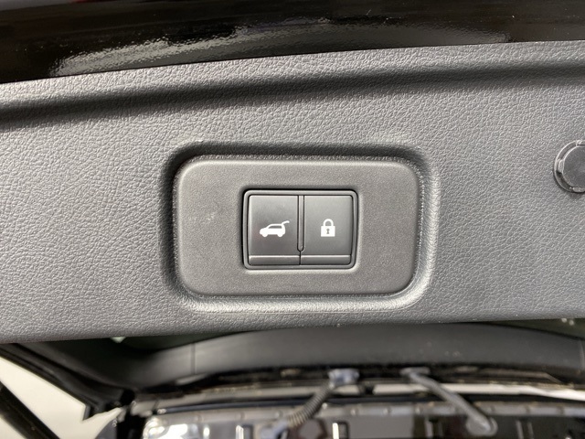 2022 Nissan Pathfinder SL photo 26
