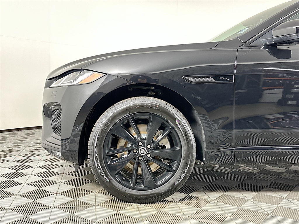 2026 Jaguar F-PACE P250 R-Dynamic S photo 9