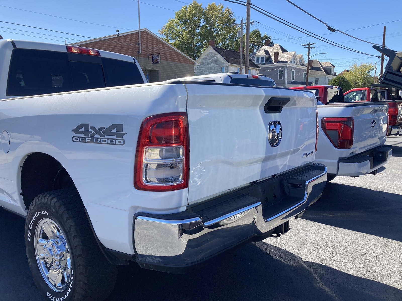 2022 Ram 2500 Tradesman photo 2