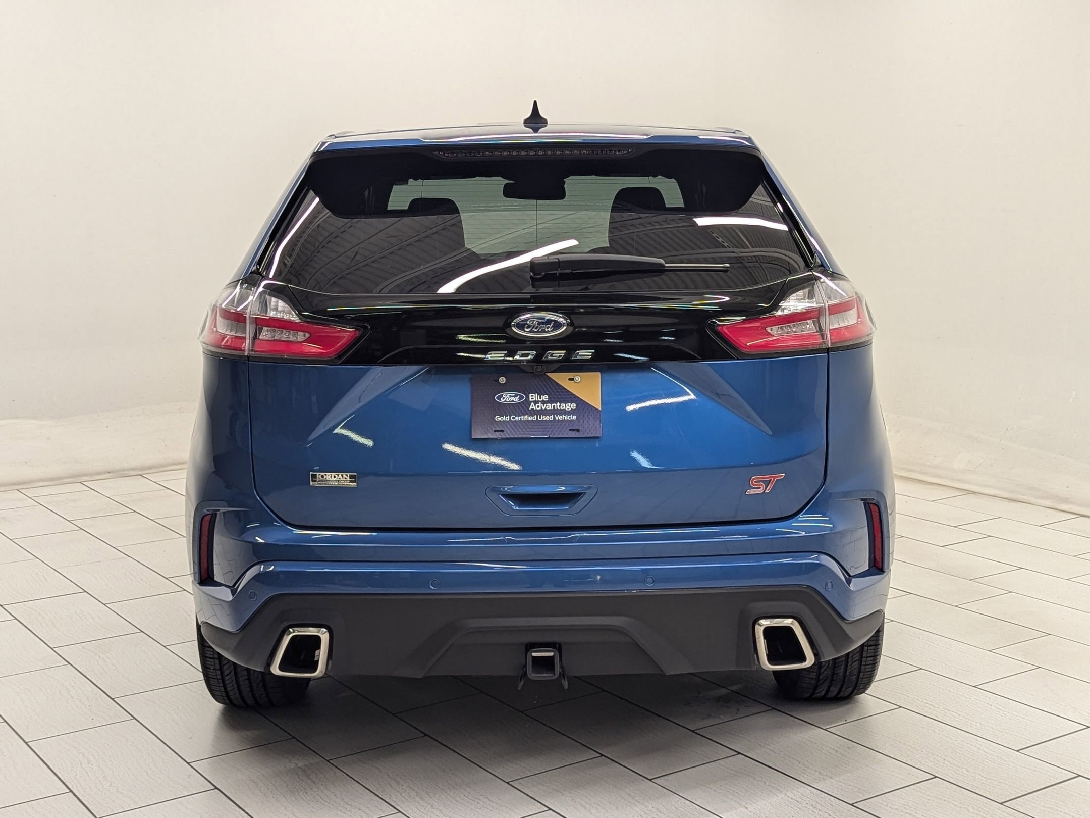 2021 Ford Edge ST photo 7