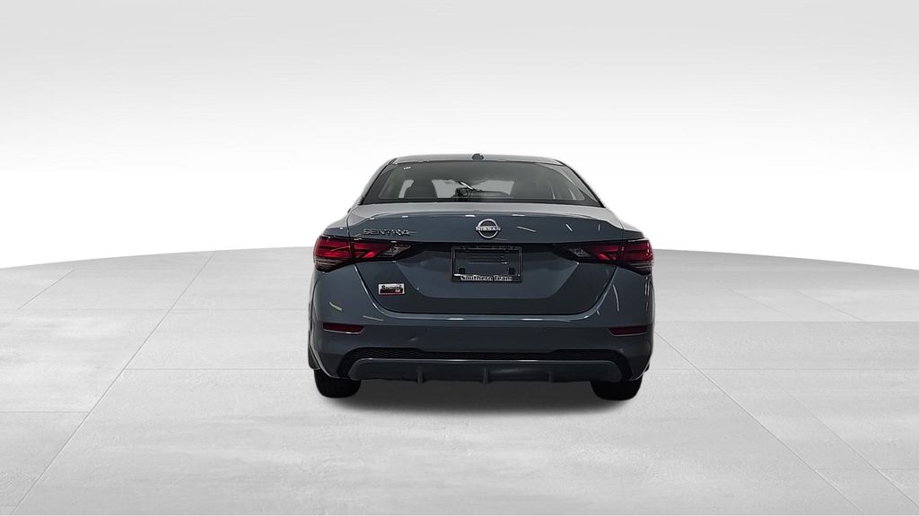 2025 Nissan Sentra SV photo 4