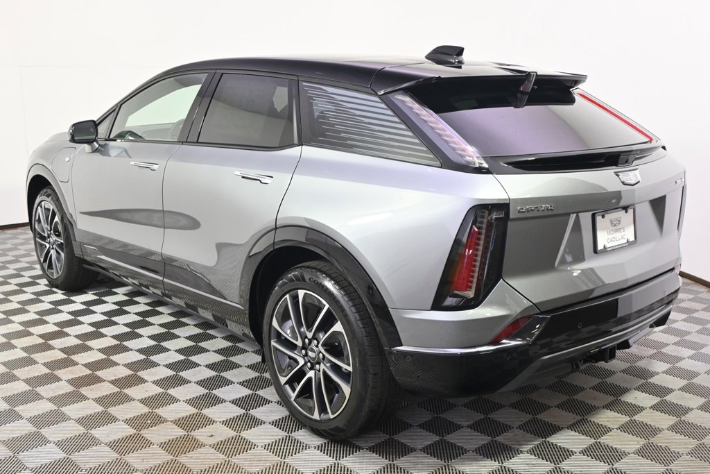 2025 Cadillac Optiq Sport photo 2