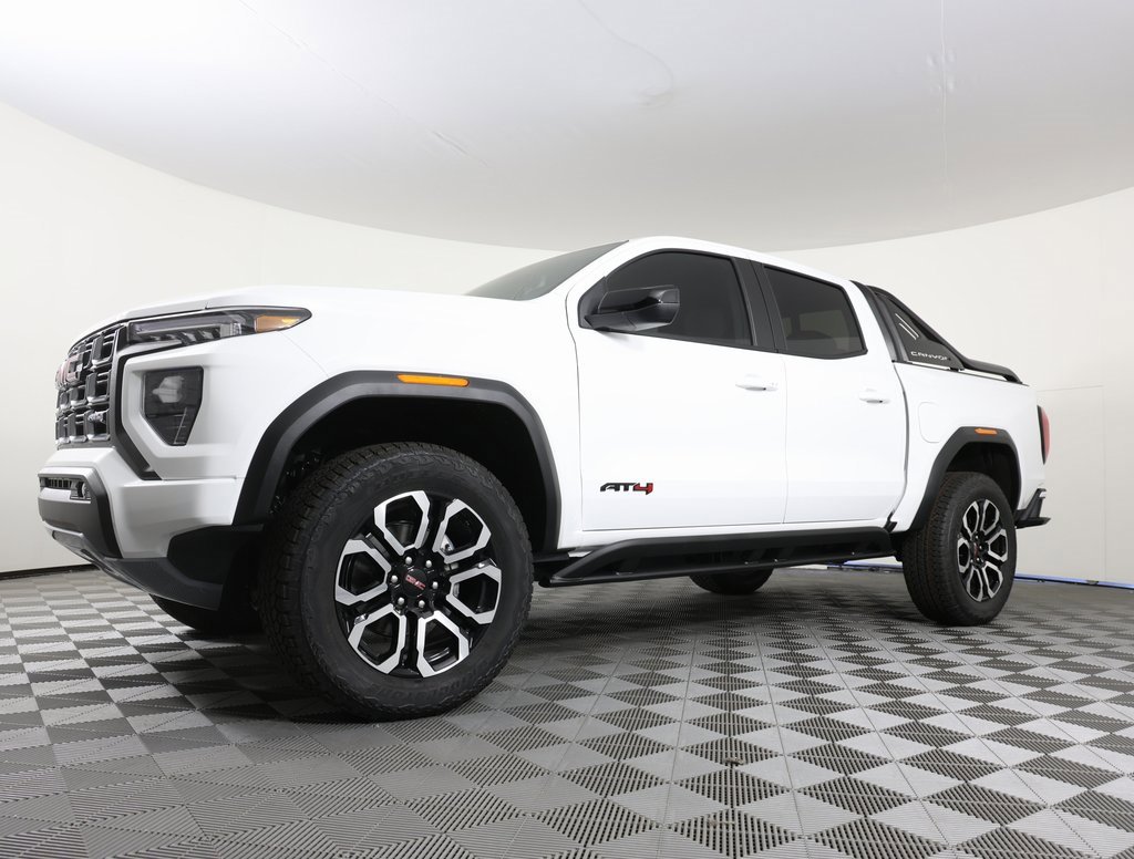 2025 GMC Canyon AT4's photo
