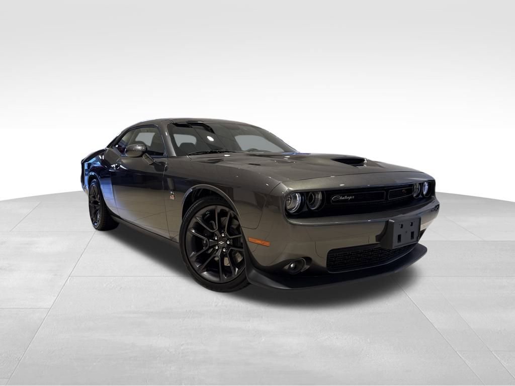 2020 Dodge Challenger R/T's photo