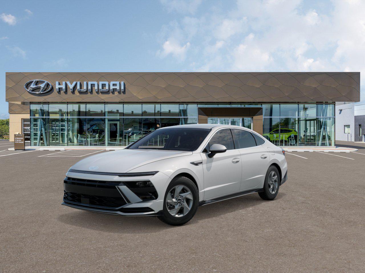 2026 Hyundai Sonata SE's photo