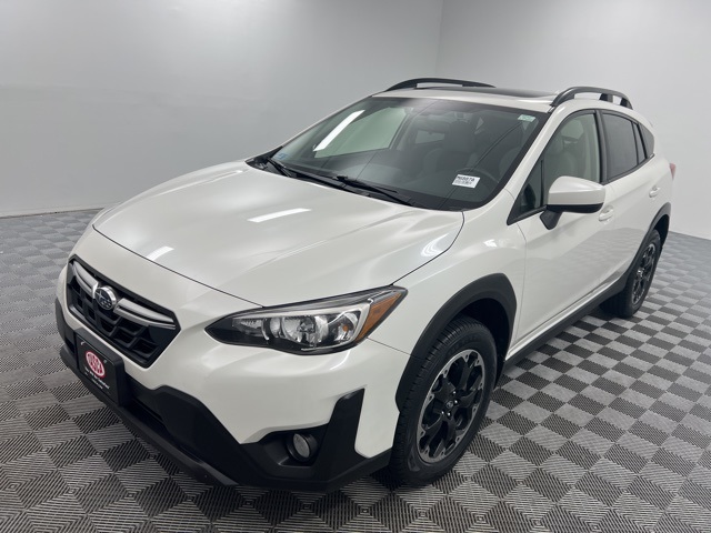 2022 Subaru Crosstrek Premium photo 2