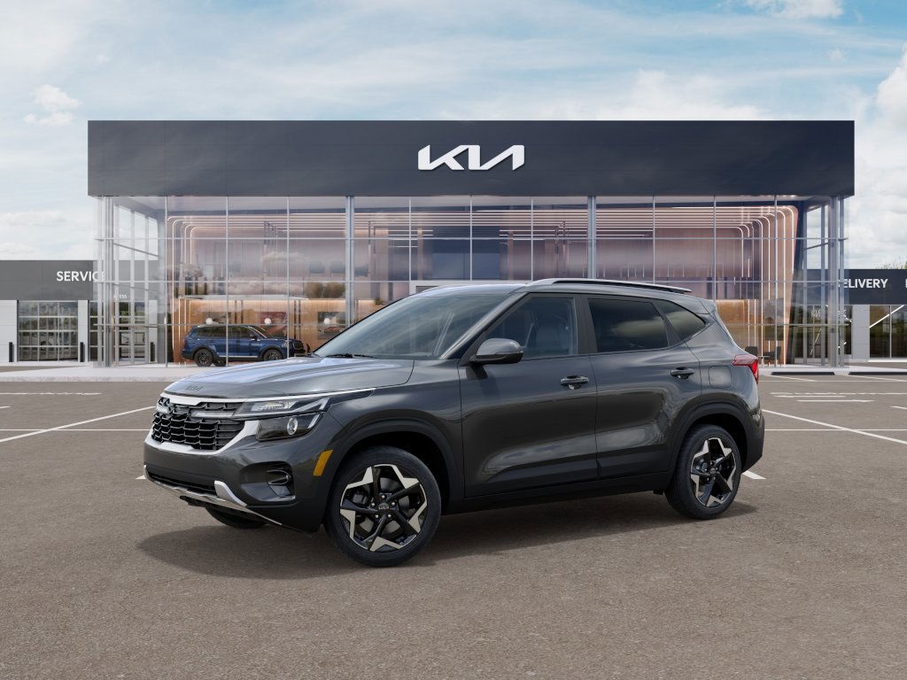 2025 Kia Seltos S photo 2