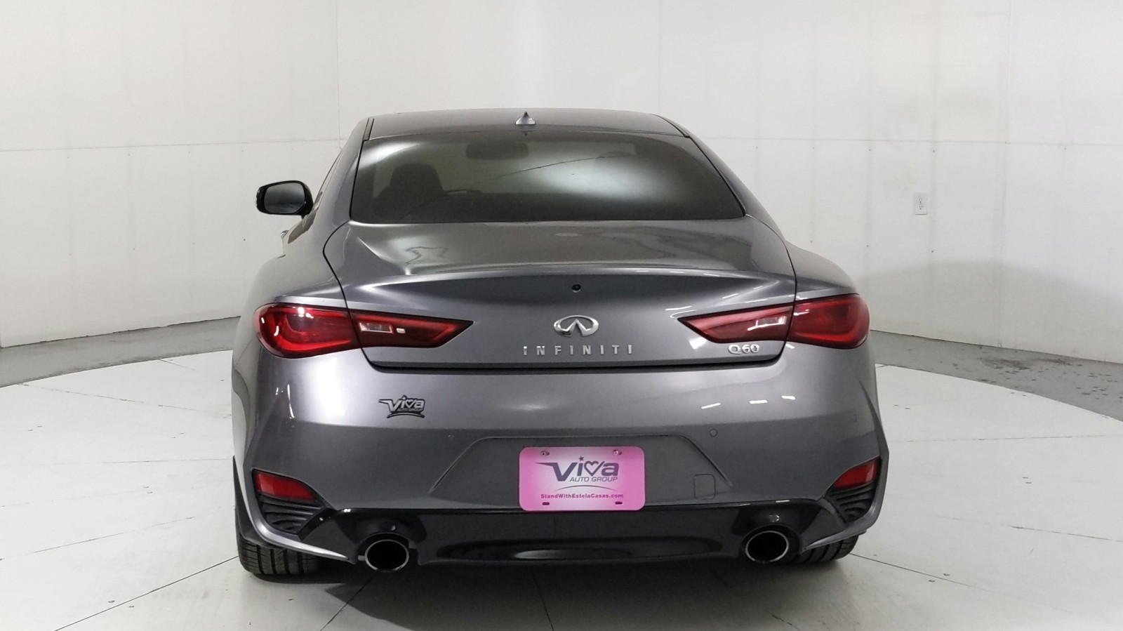 Used 2022 Graphite Shadow INFINITI LUXE image 5