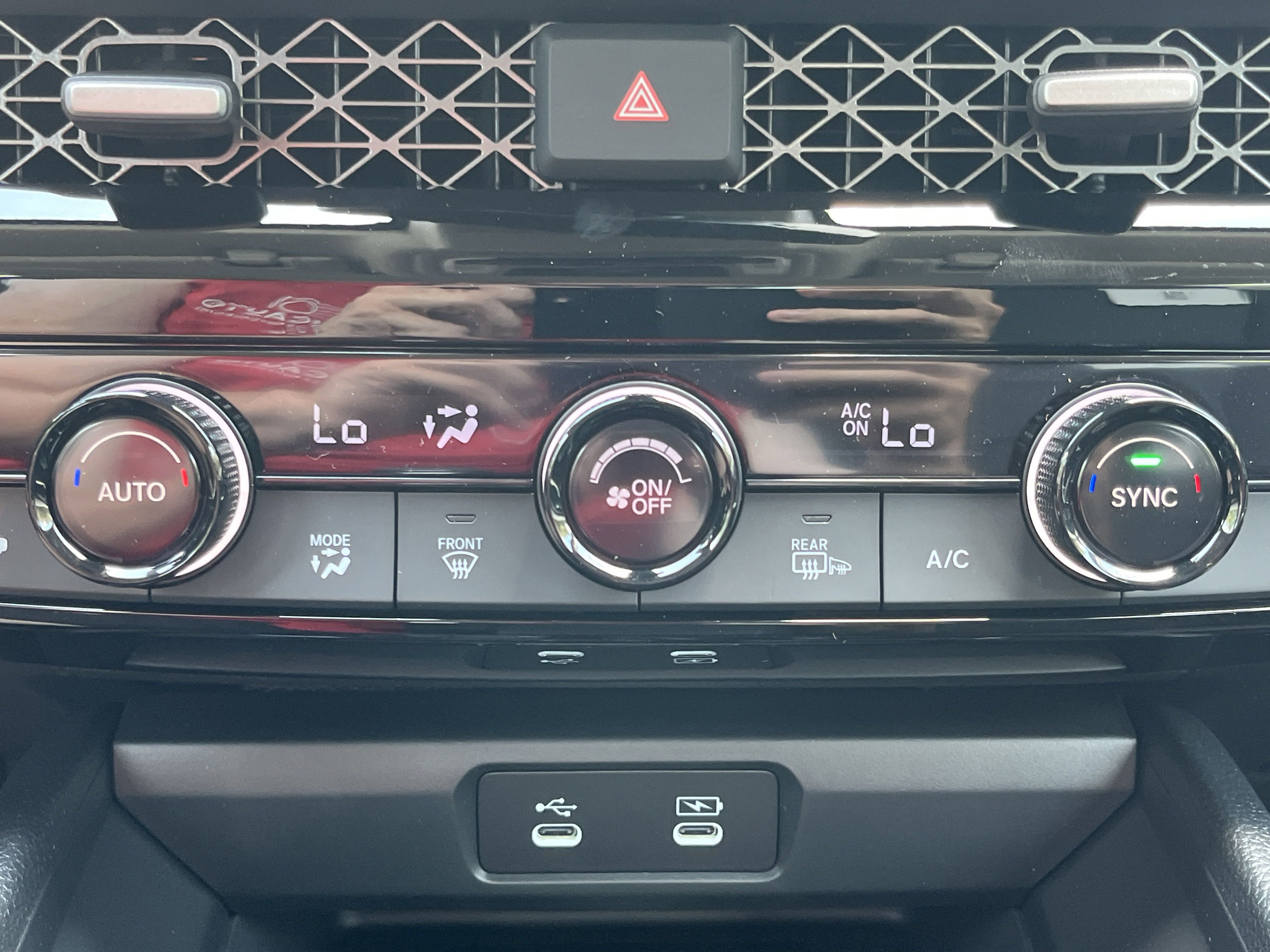 2025 Honda Accord Hybrid EX-L photo 4