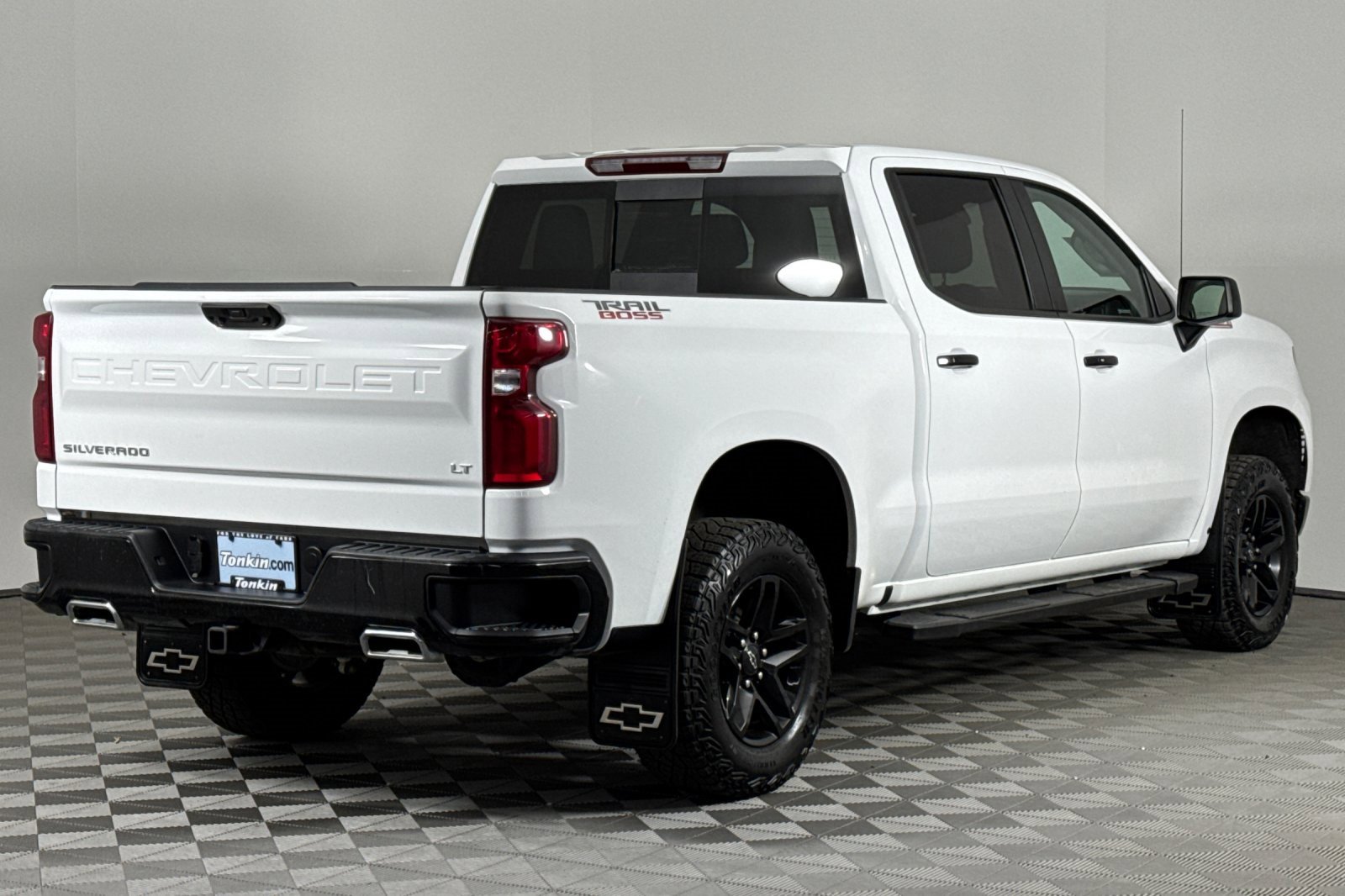 2024 Chevrolet Silverado 1500 LT Trail Boss photo 4