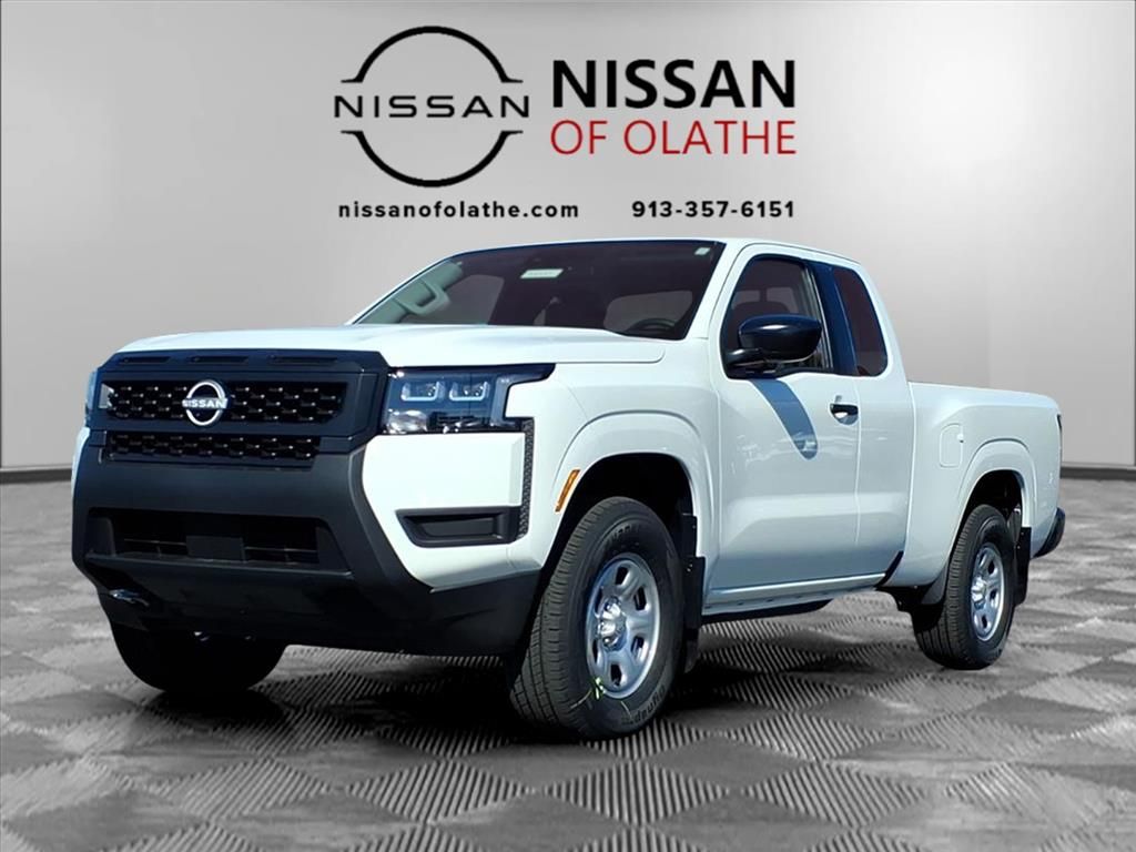 2026 Nissan Frontier S's photo