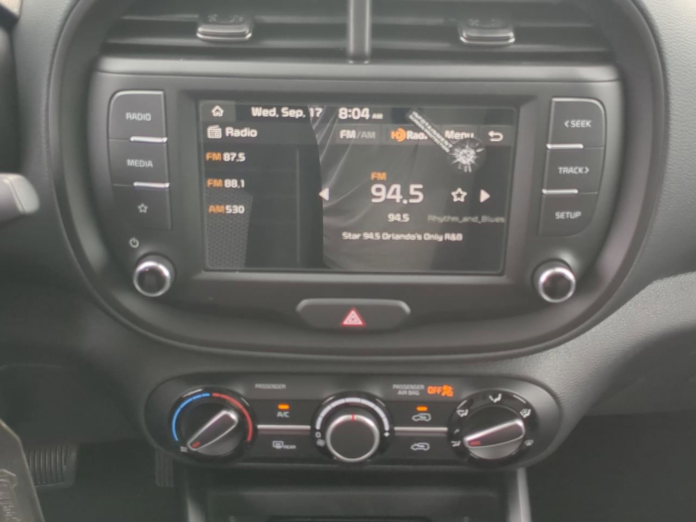 2025 Kia Soul LX photo 14
