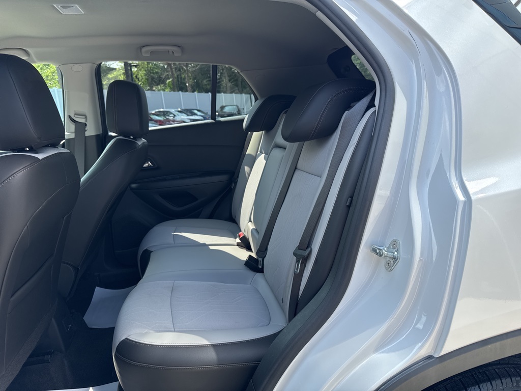 2022 Chevrolet Trax LT photo 10