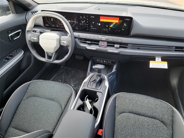 2025 Kia K4 GT-Line photo 30