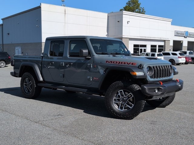 2026 Jeep Gladiator Mojave's photo
