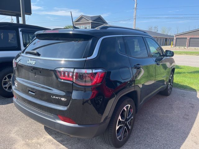 2022 Jeep Compass Limited photo 3