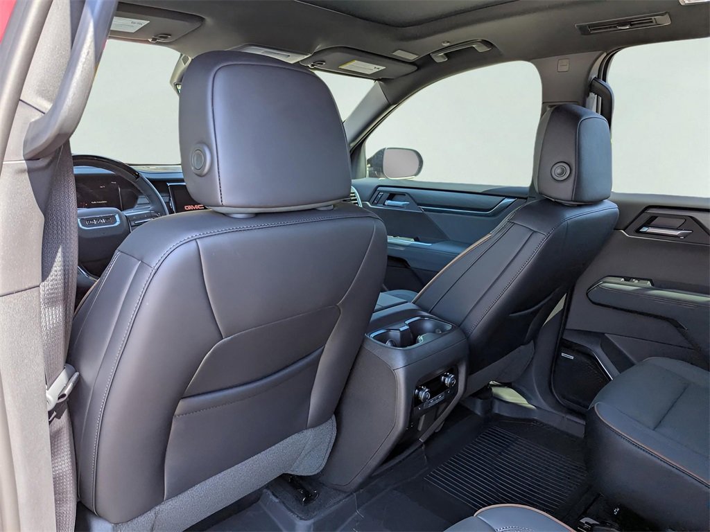 2026 Gmc Acadia AT4 photo 12