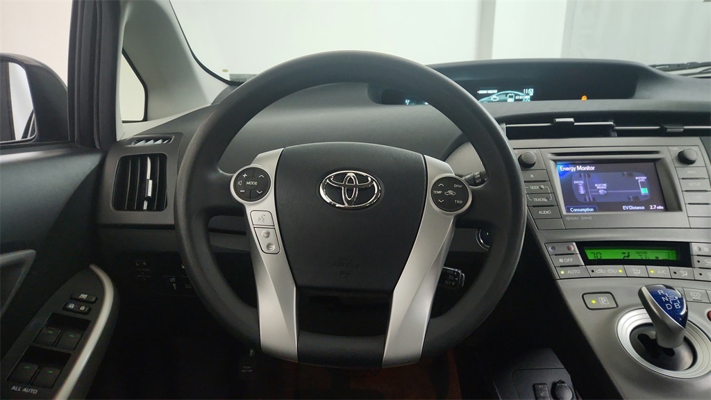 2013 Toyota Prius Plug-in Base photo 15