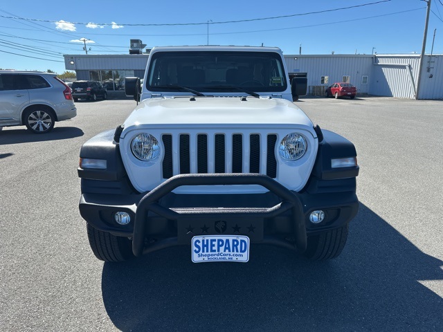2020 Jeep Wrangler Sport S photo 2
