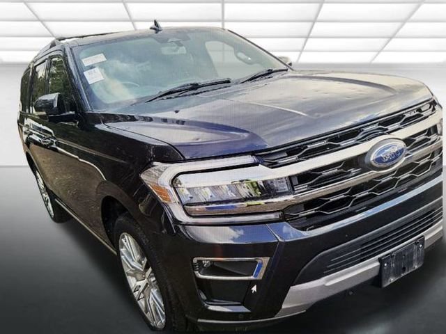 2024 Ford Expedition Limited's photo