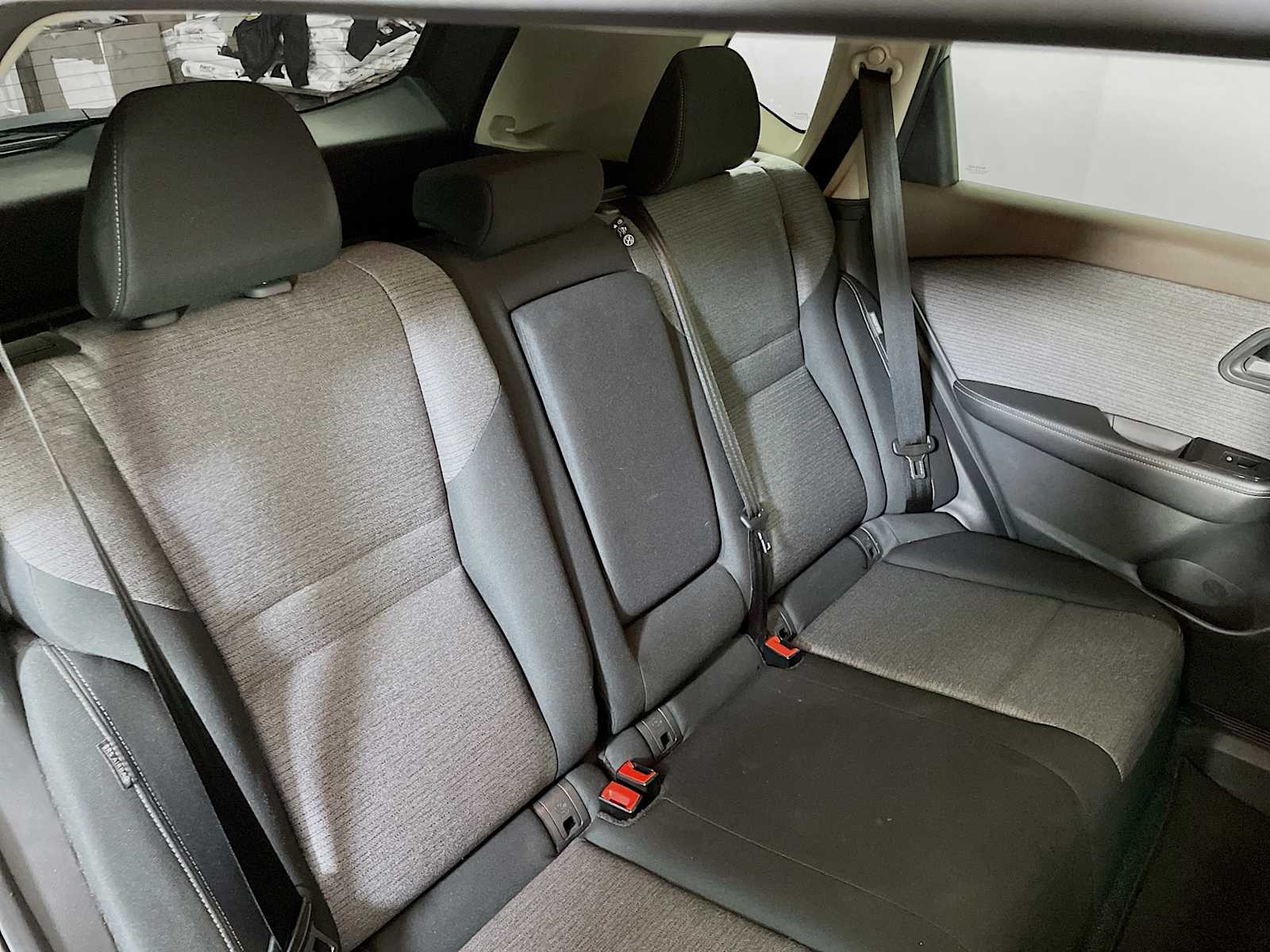 2021 Nissan Rogue SV photo 24