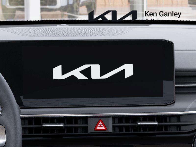 2026 Kia K5 GT-Line photo 18
