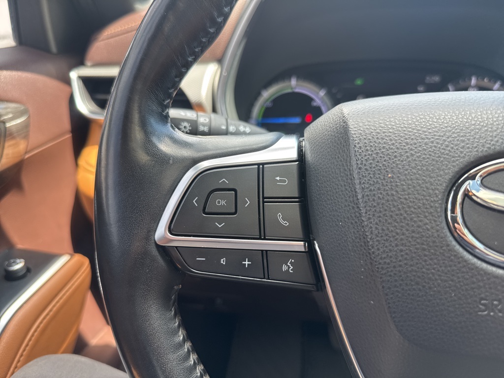 2020 Toyota Highlander Hybrid Platinum photo 35