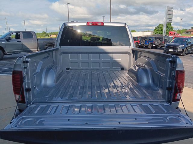 2024 Ram 1500 Classic Warlock photo 20