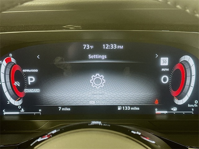 2025 Nissan Pathfinder Platinum photo 10