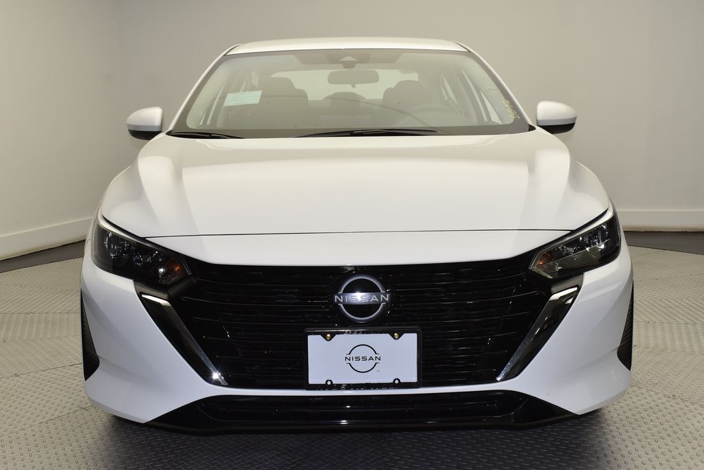2025 Nissan Sentra SV photo 2