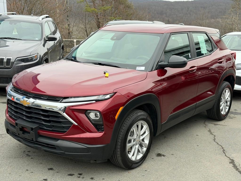 2025 Chevrolet Trailblazer LS's photo