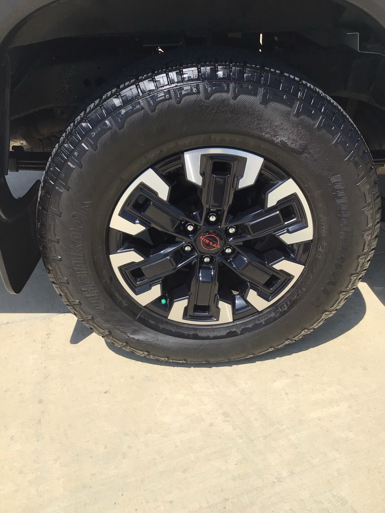 2023 Nissan Frontier Crew Cab PRO-4X photo 19