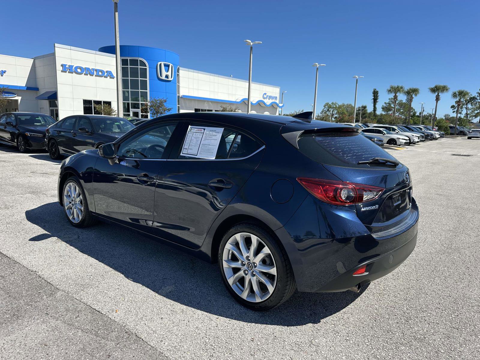 2016 Mazda Mazda3 s Touring photo 4