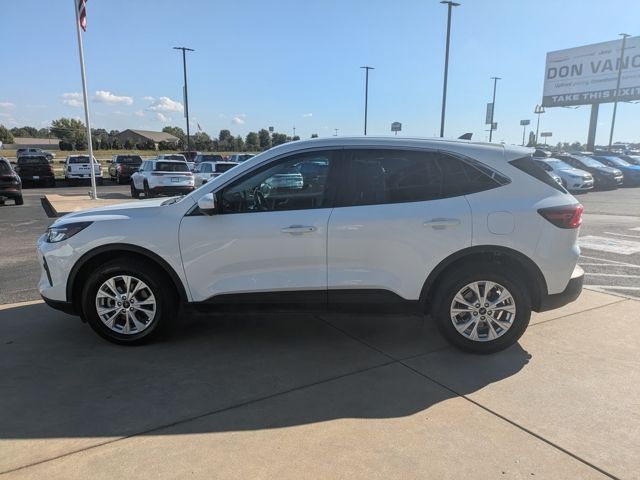 2023 Ford Escape Active photo 2