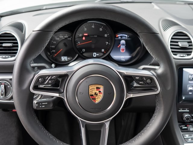2024 Porsche Cayman Base photo 23