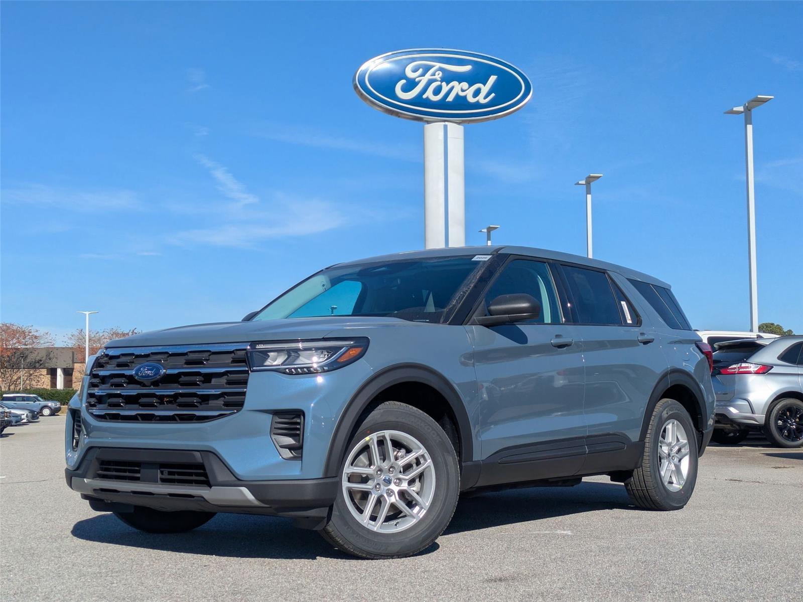 2026 Ford Explorer Active's photo