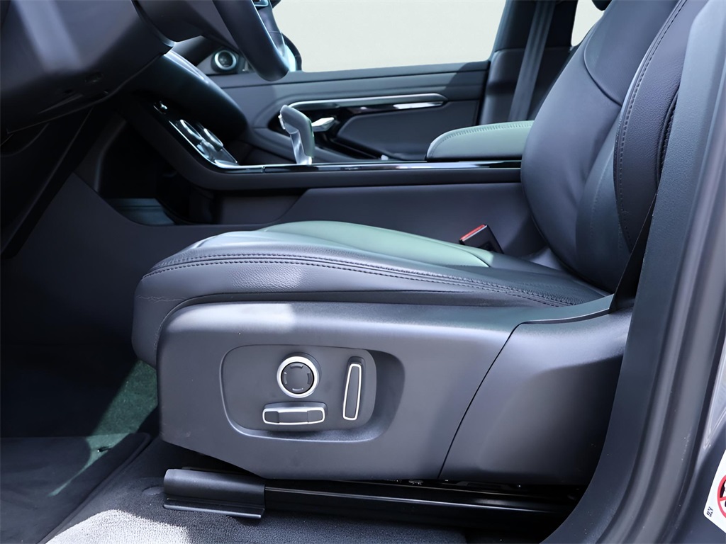 2022 Land Rover Range Rover Evoque S photo 35