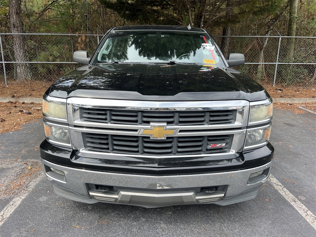 2014 Chevrolet Silverado 1500 LT photo 2