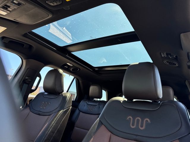 2022 Ford Explorer King Ranch photo 17