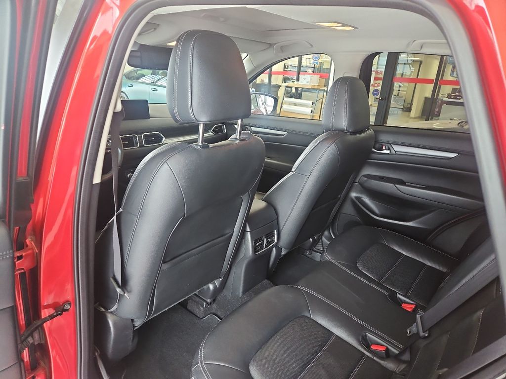 2024 Mazda CX-5 2.5 S Preferred photo 11