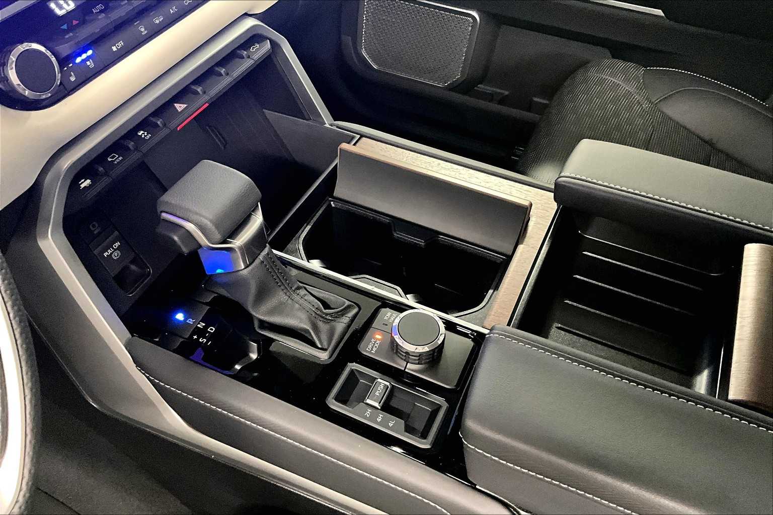 2025 Toyota Tundra CapStone CrewMax photo 12
