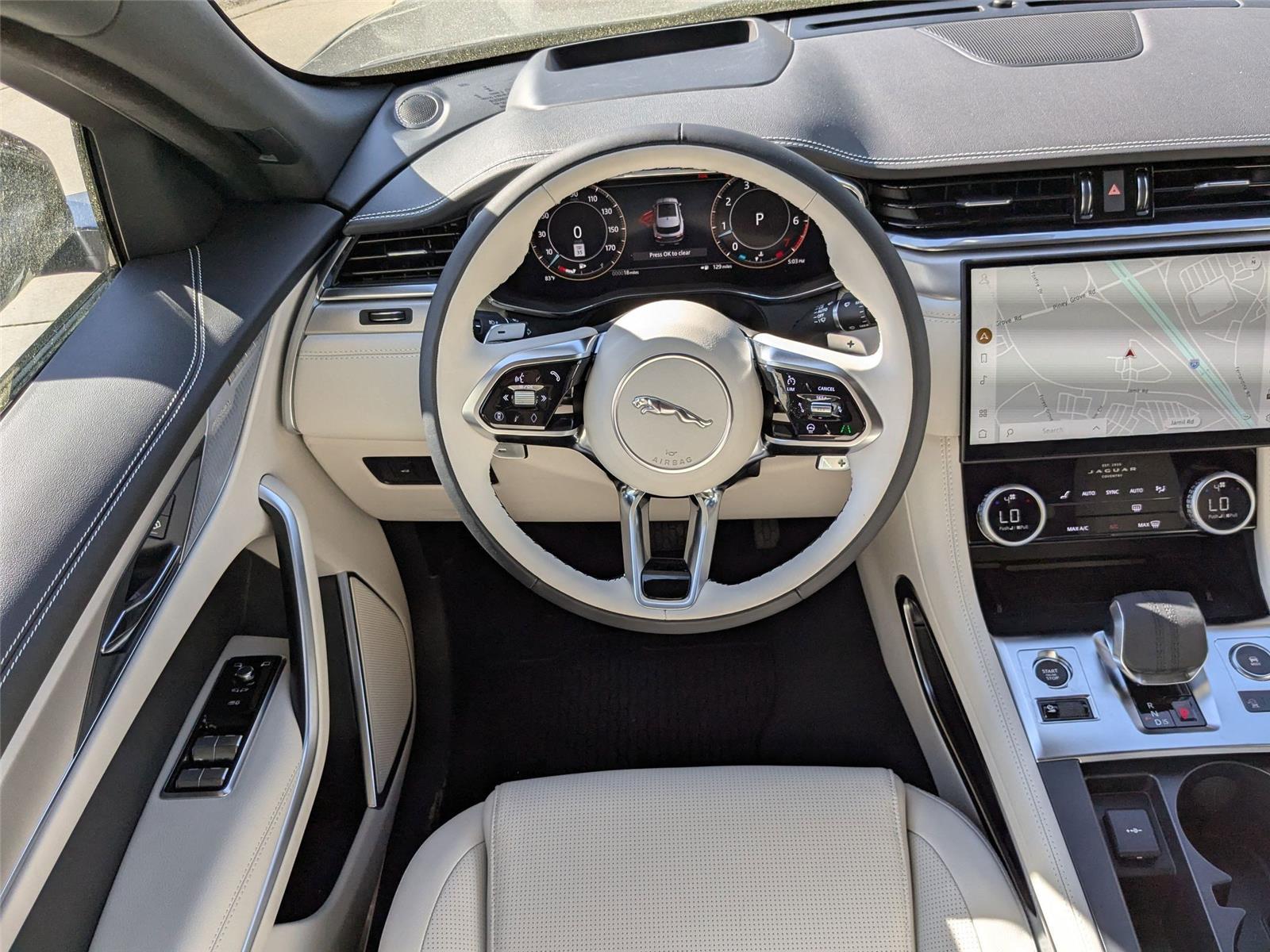 2026 Jaguar F-PACE P250 R-Dynamic S photo 23