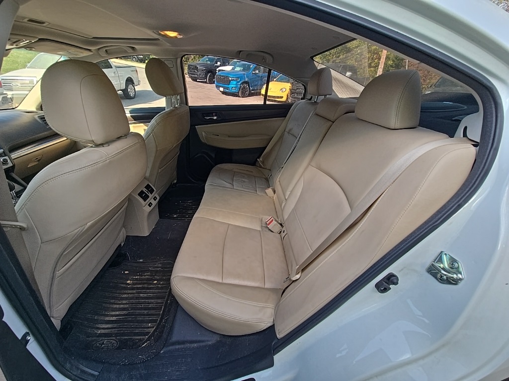 2016 Subaru Legacy 2.5i photo 14