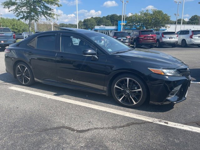 2018 Toyota Camry XSE photo 3