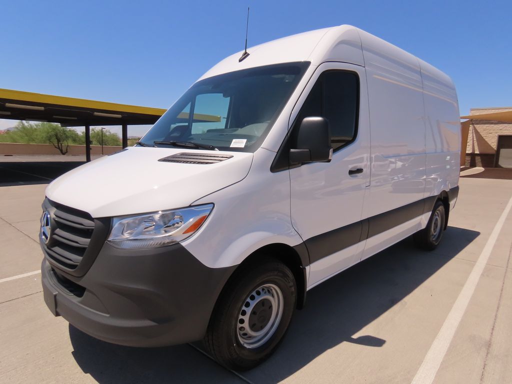 2025 Mercedes-Benz Sprinter Cargo Van Base's photo