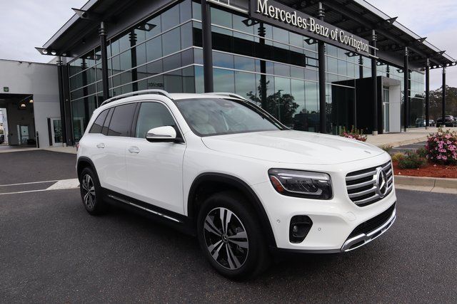 2025 Mercedes-Benz GLB Base's photo