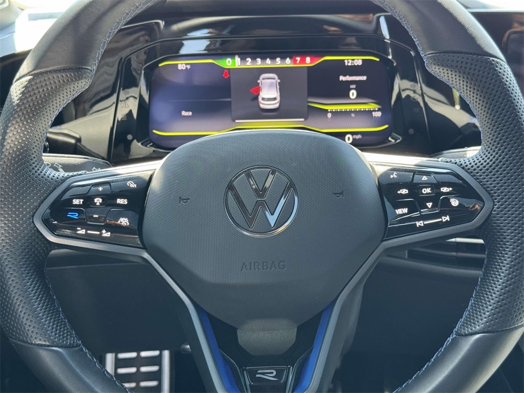 2024 Volkswagen Golf R photo 17