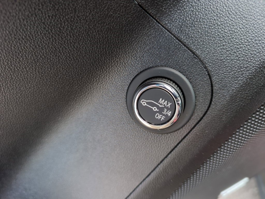 2023 Gmc Acadia SLT photo 17