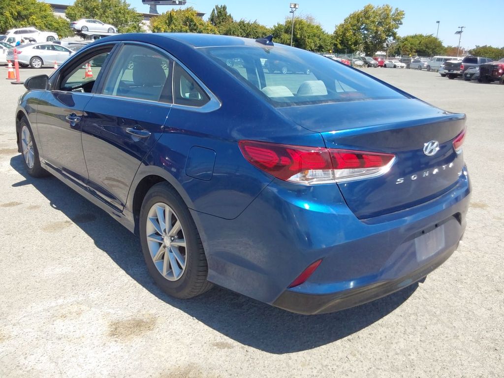 2018 Hyundai Sonata Eco photo 4